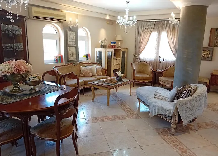 Villa Elma