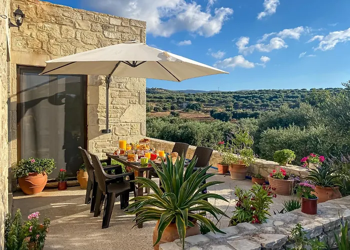 Olive Land - Γη Τησ Ελιασ / Stone Villa.