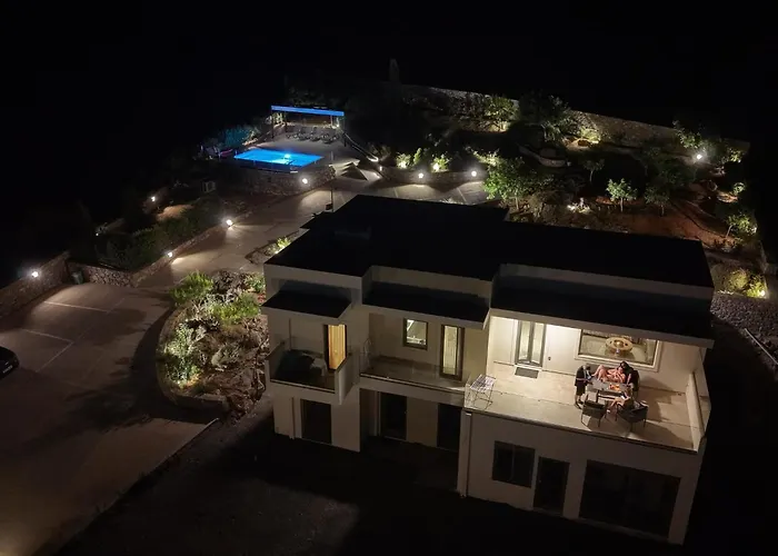Terra Della Salvia Villa With Heated Pool